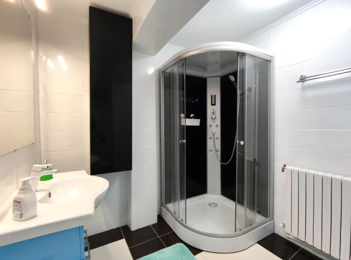 Studio'24 - Tomis Mall - Ultracentral