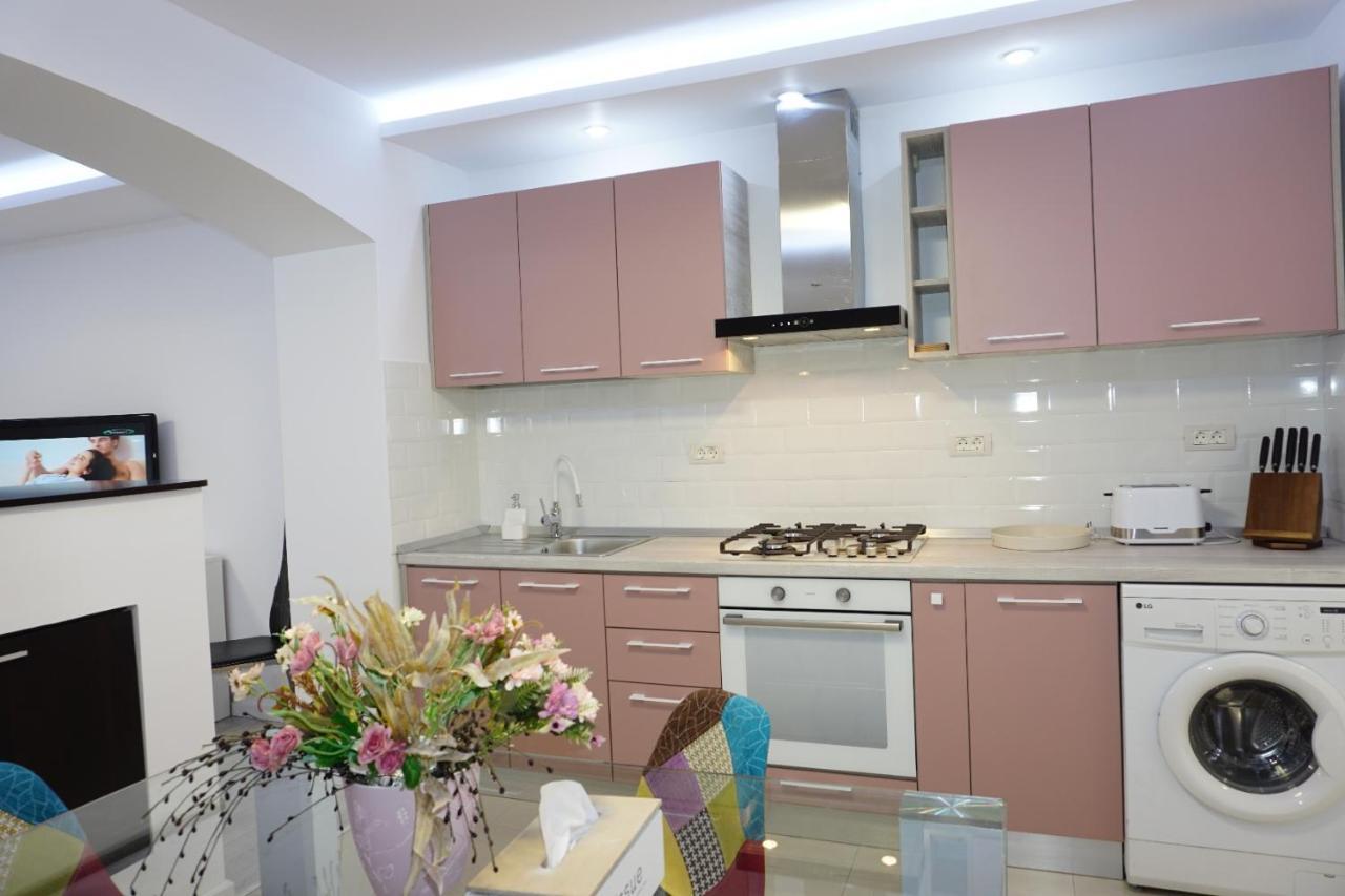 Studio'24 - Tomis Mall - Ultracentral Constanţa